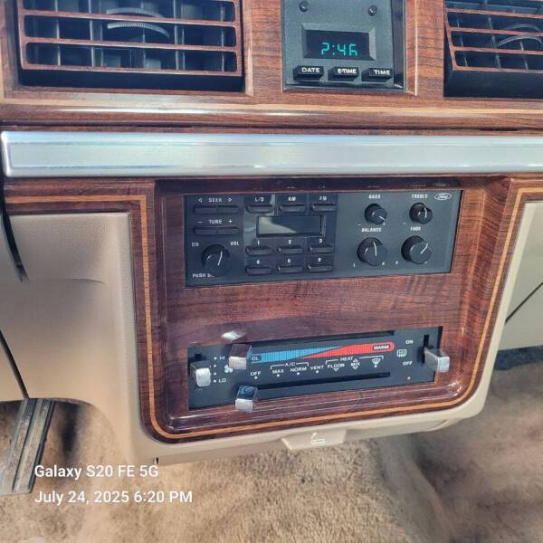 Mercury-grand-marquis-1988-64