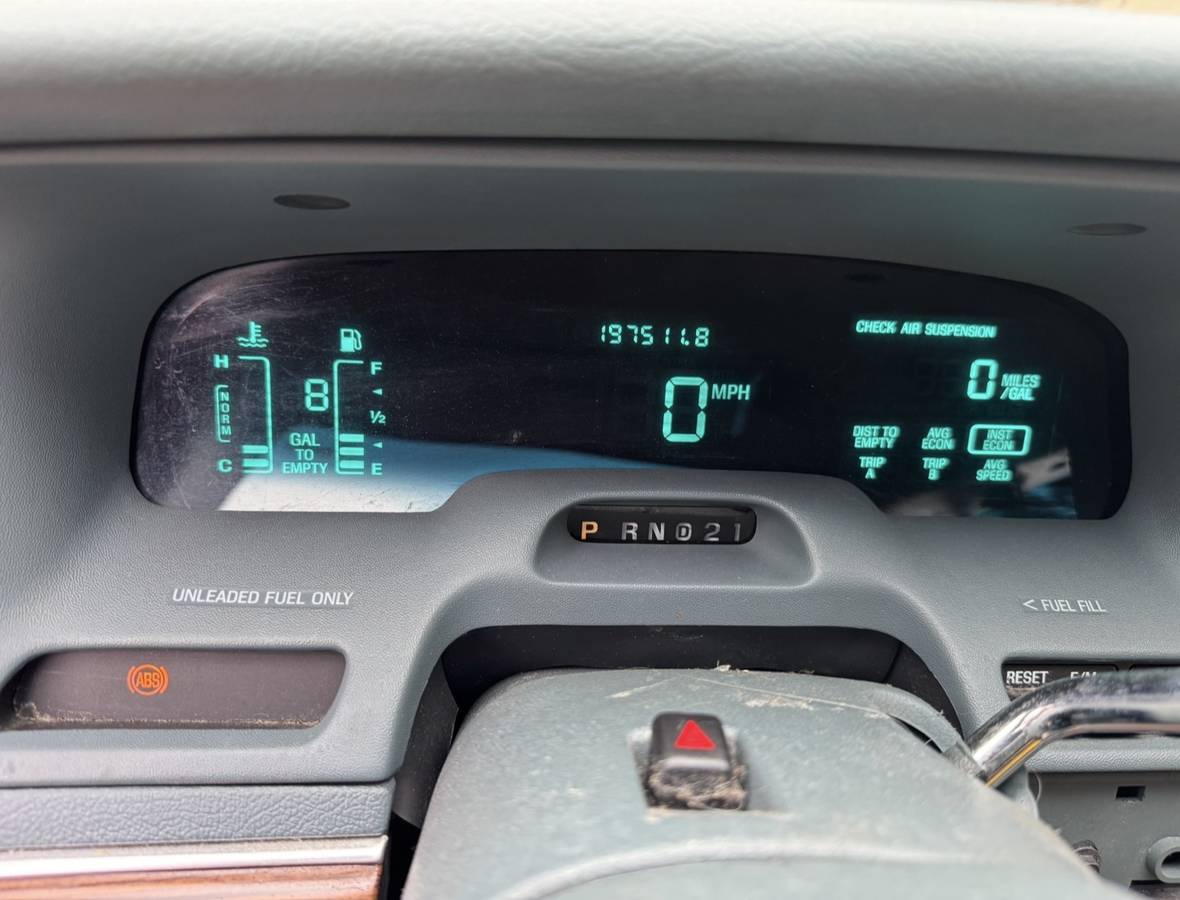 Mercury-grand-marquis-1996-green-2