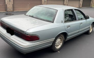 Mercury-grand-marquis-1996-green-4