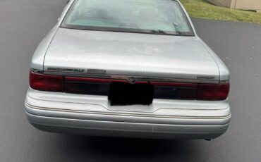 Mercury-grand-marquis-1996-green-5