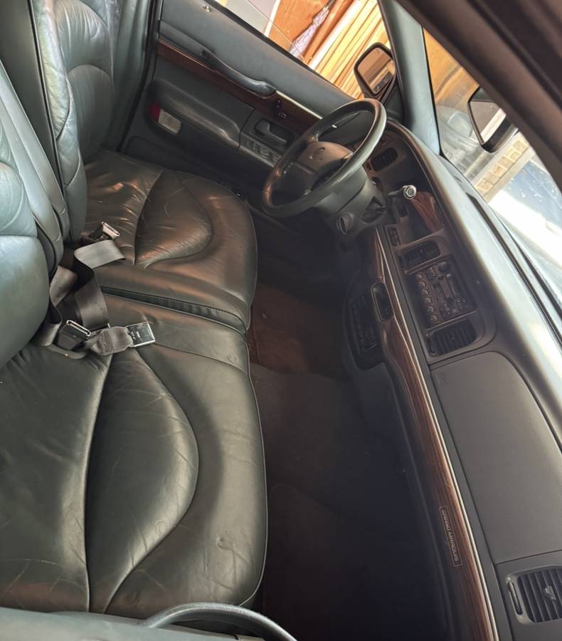 Mercury-grand-marquis-1996-green-7