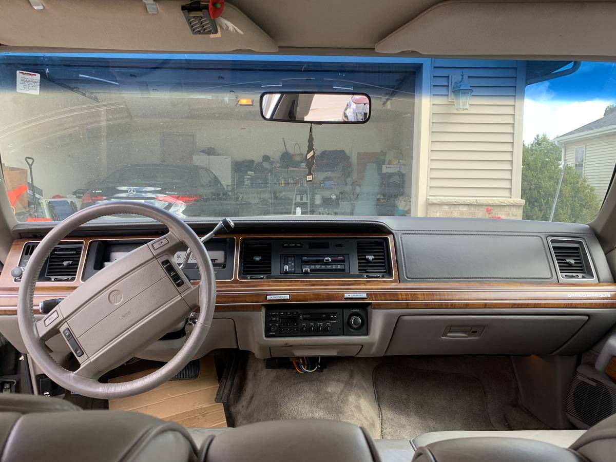 Mercury-grand-marquis-ls-1991-grey-11
