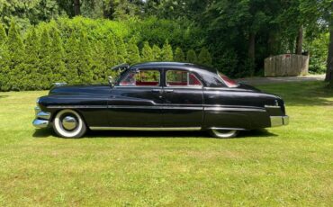 Mercury-monterey-1951-black-9