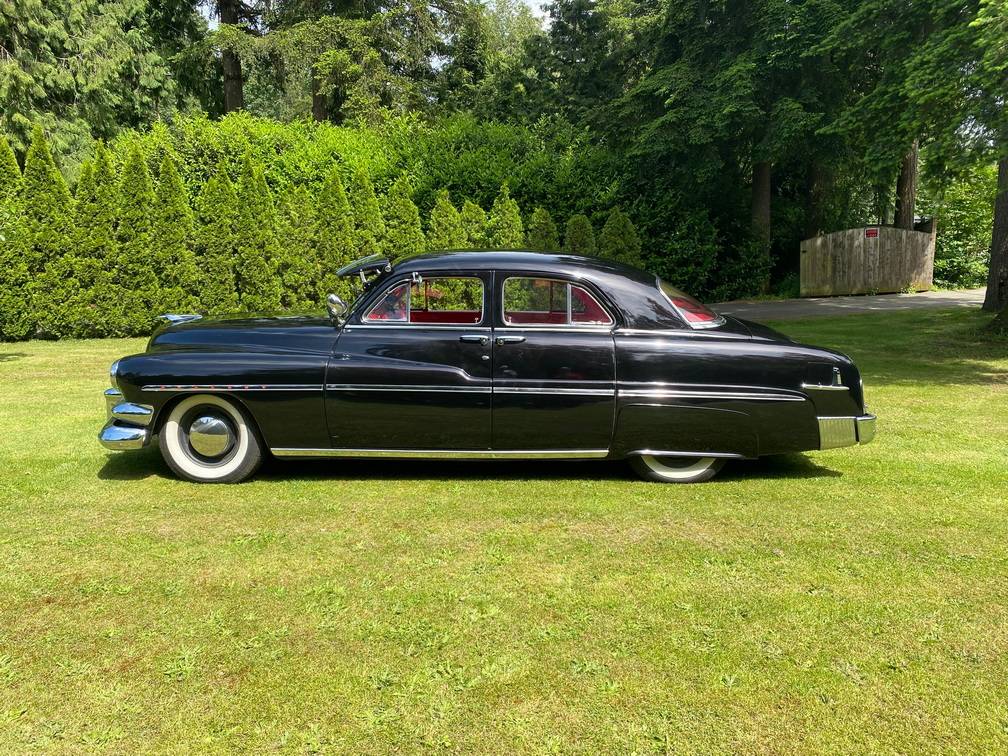 Mercury-monterey-1951-black-9