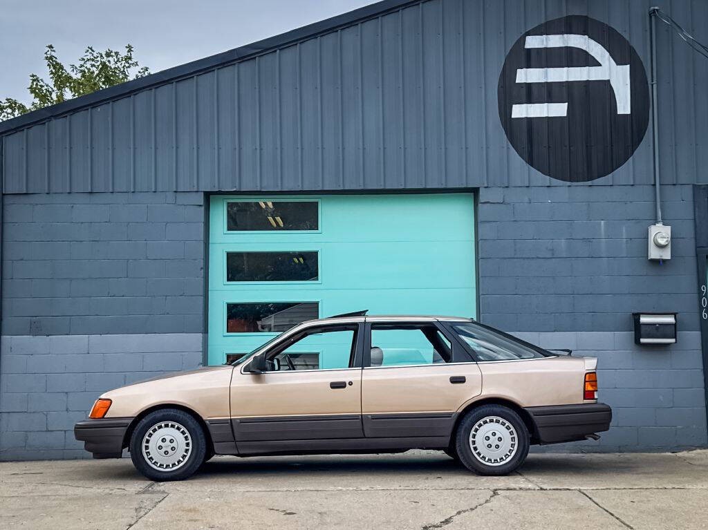Merkur-Scorpio-1989-Hatchback-2