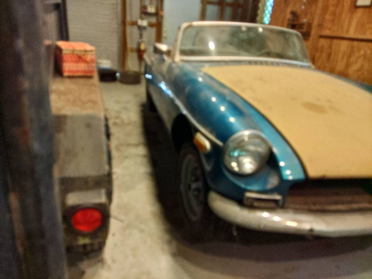 Mg-1972-green-2