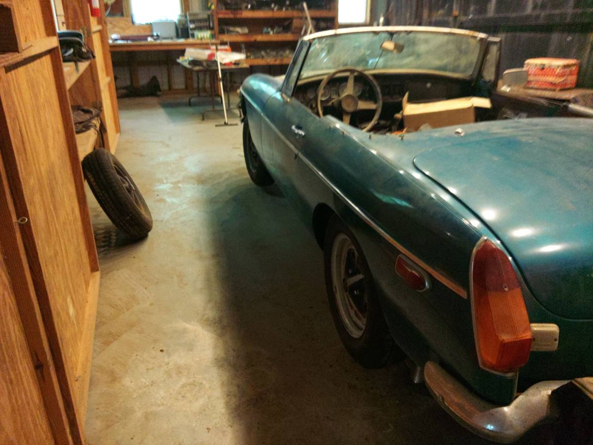 Mg-1972-green