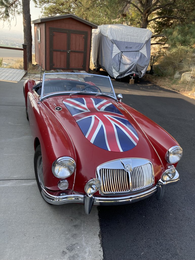 Mg-A-1960-Red-Black-4