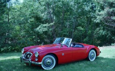 Mg-A-1962-Chariot-Red-Black-And-Red