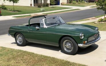 Mg-B-1965-Dark-British-Racing-Green-Black-4