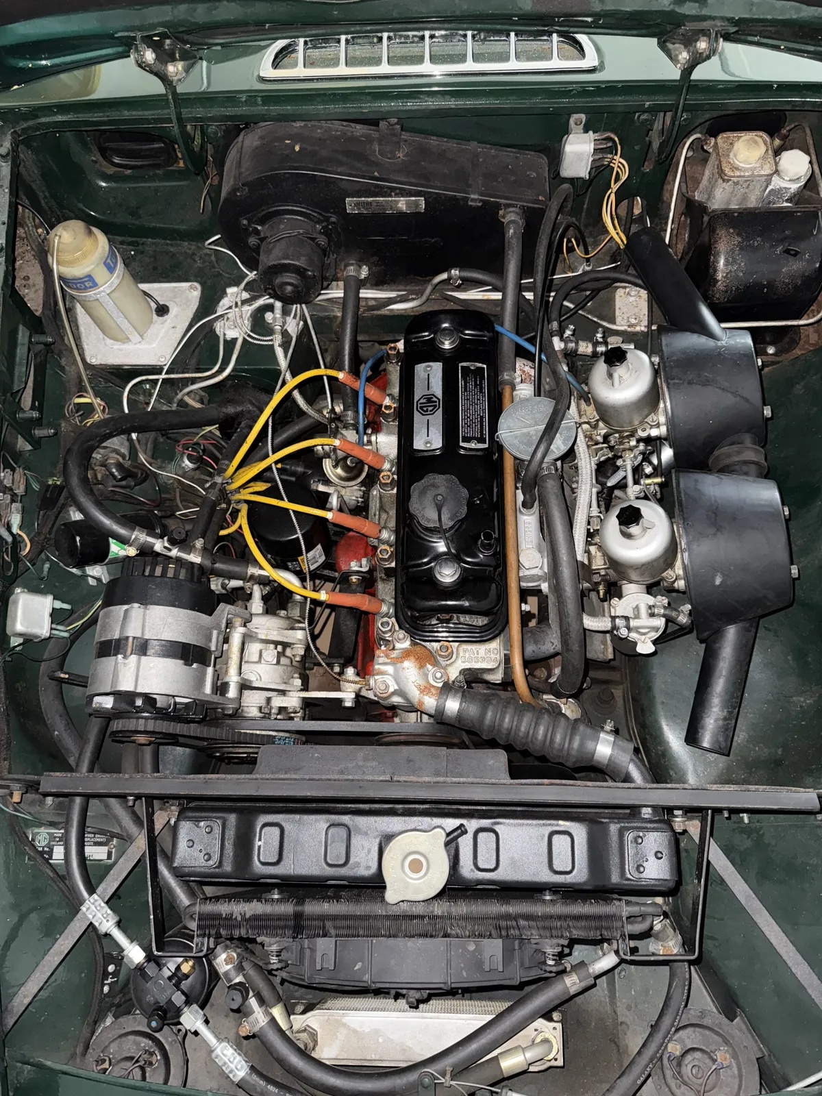 Mg-B-1965-Dark-British-Racing-Green-Black-6