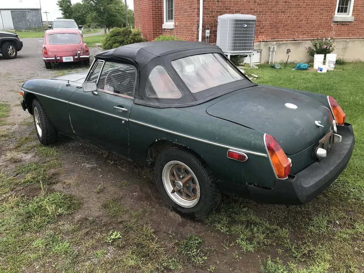 Mg-B-1975-Green-Tan-5