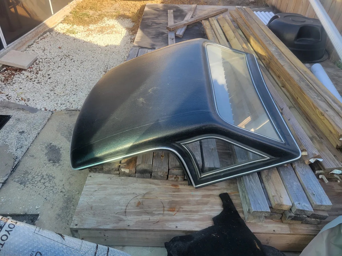 Mg-B-1979-Black-Black-4