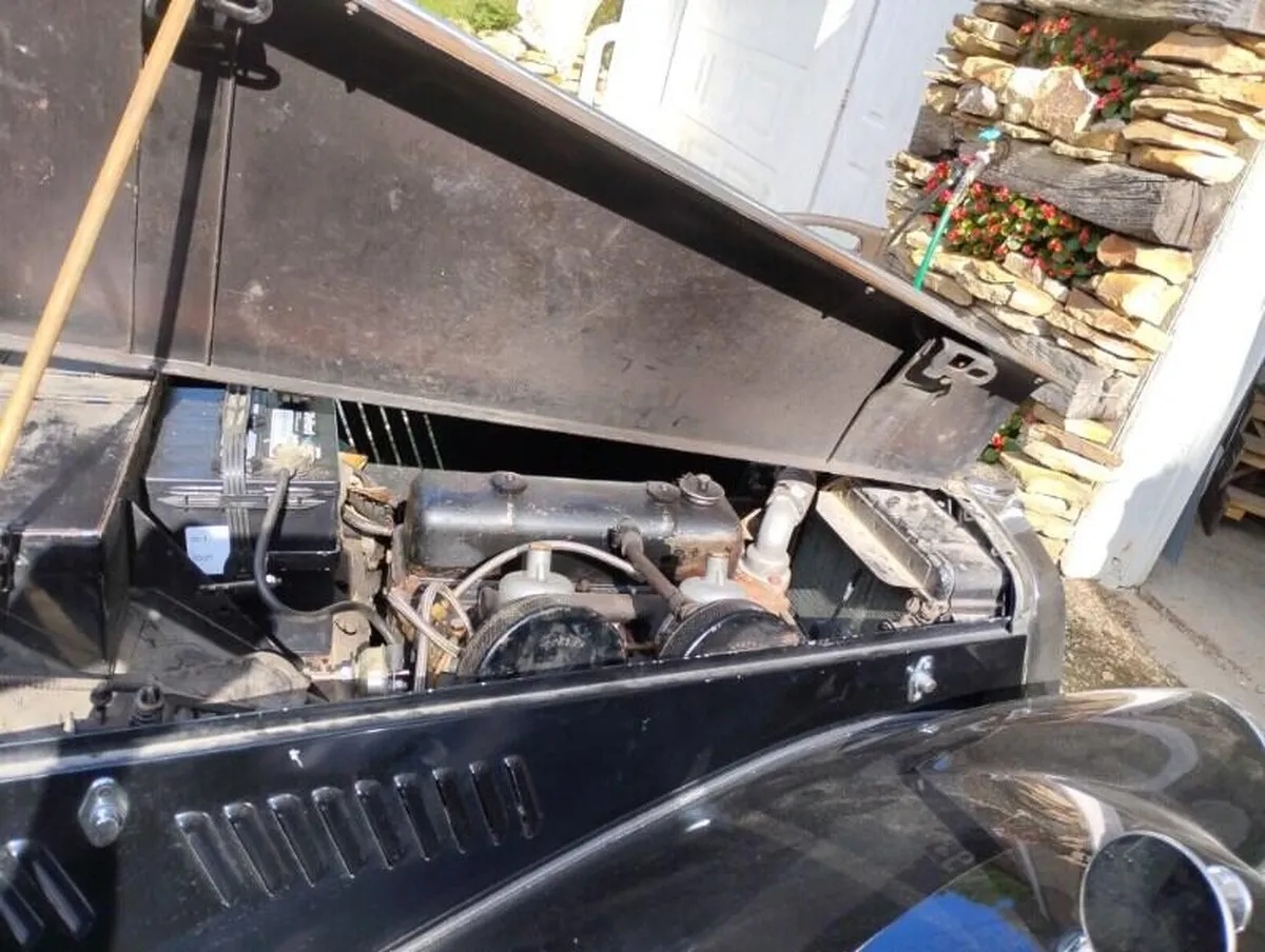 Mg-F-tf-1954-Black-Red-3