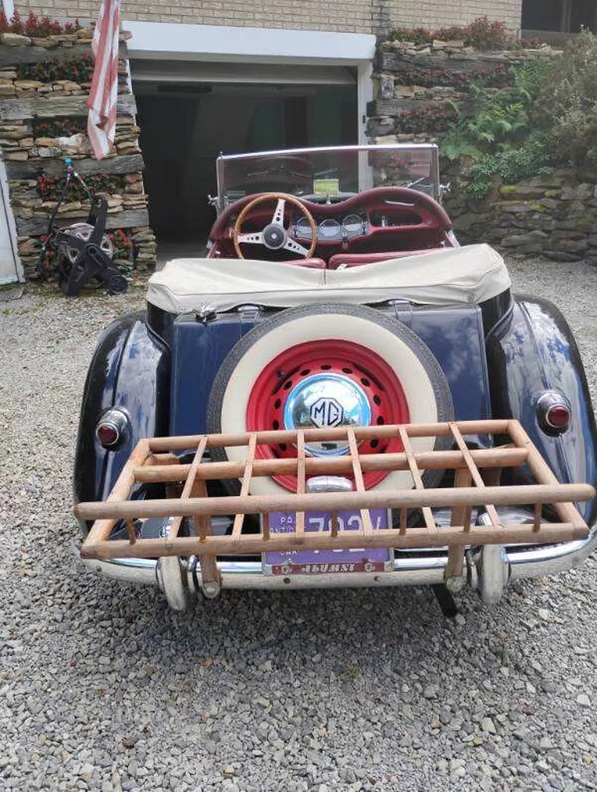 Mg-F-tf-1954-Black-Red-5