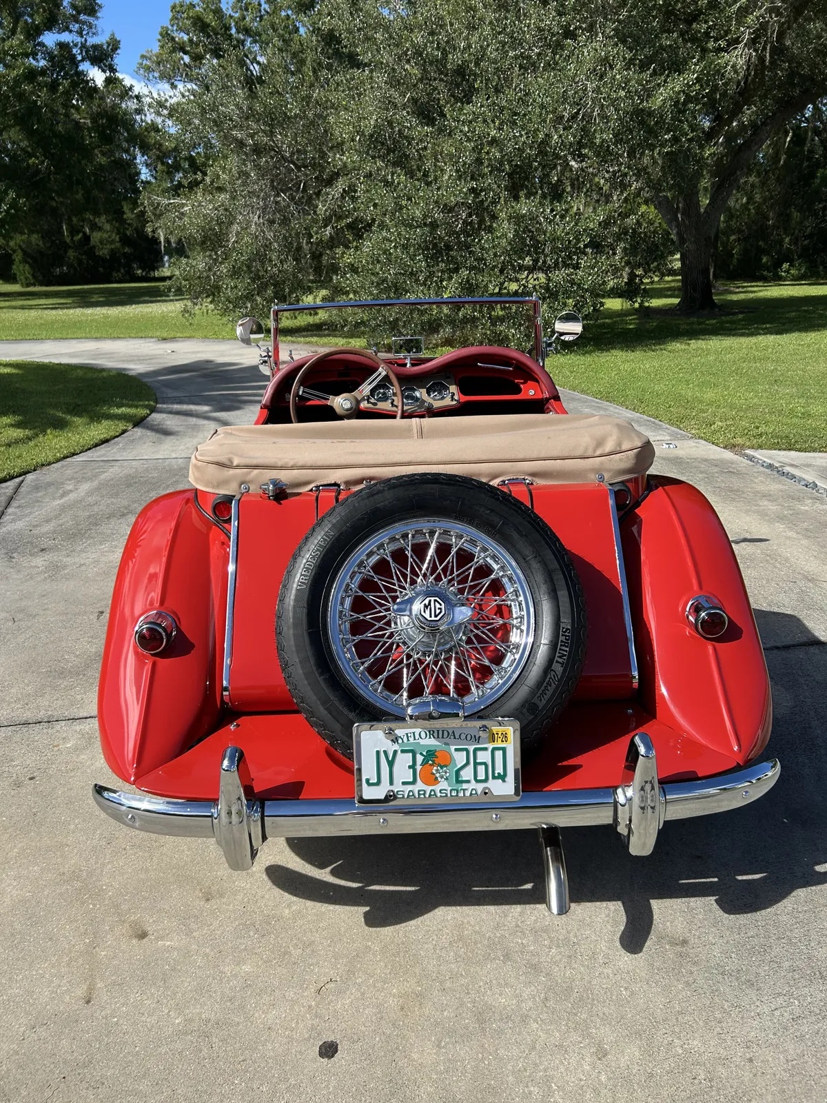 Mg-F-tf-1955-Red-Red-3