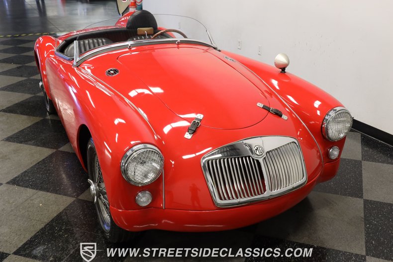 Mg-Mga-1958-Red-Black-16