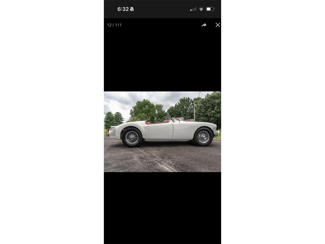 Mg-Mga-1960-White-Red-3