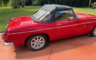 Mg-Mgb-1971-Cherry-Red-Cream-13