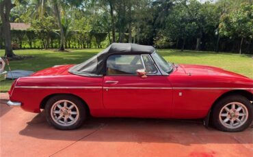 Mg-Mgb-1971-Cherry-Red-Cream-14