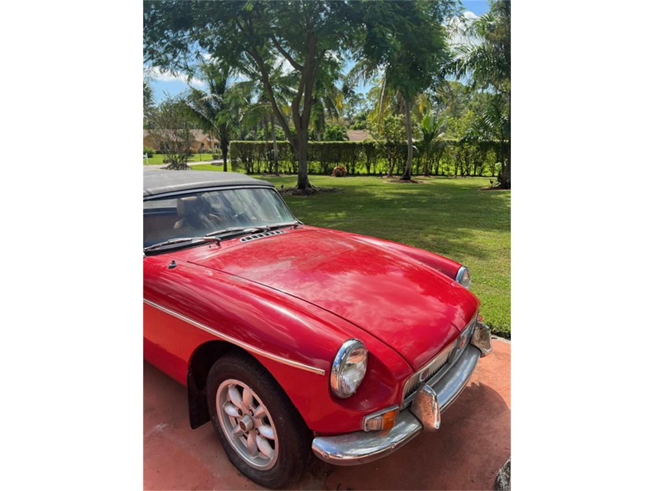 Mg-Mgb-1971-Cherry-Red-Cream-15