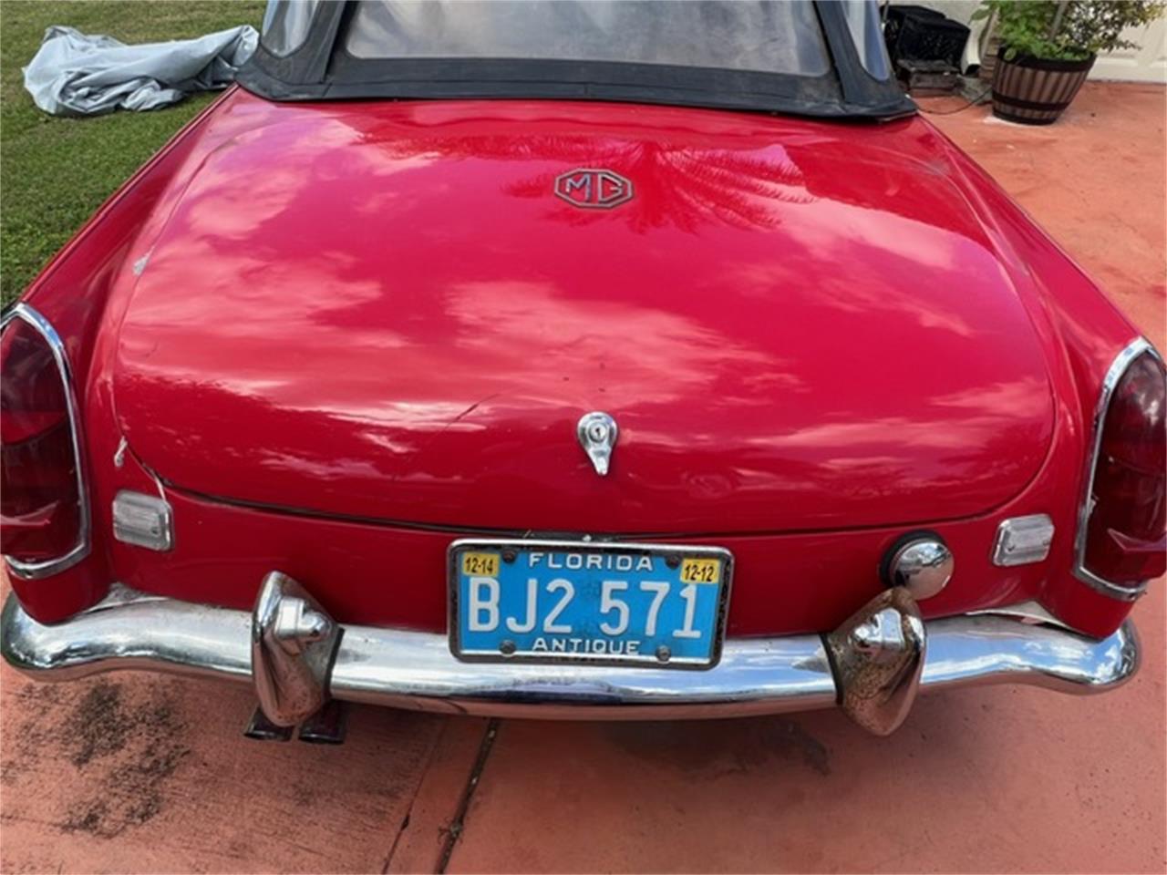 Mg-Mgb-1971-Cherry-Red-Cream-28