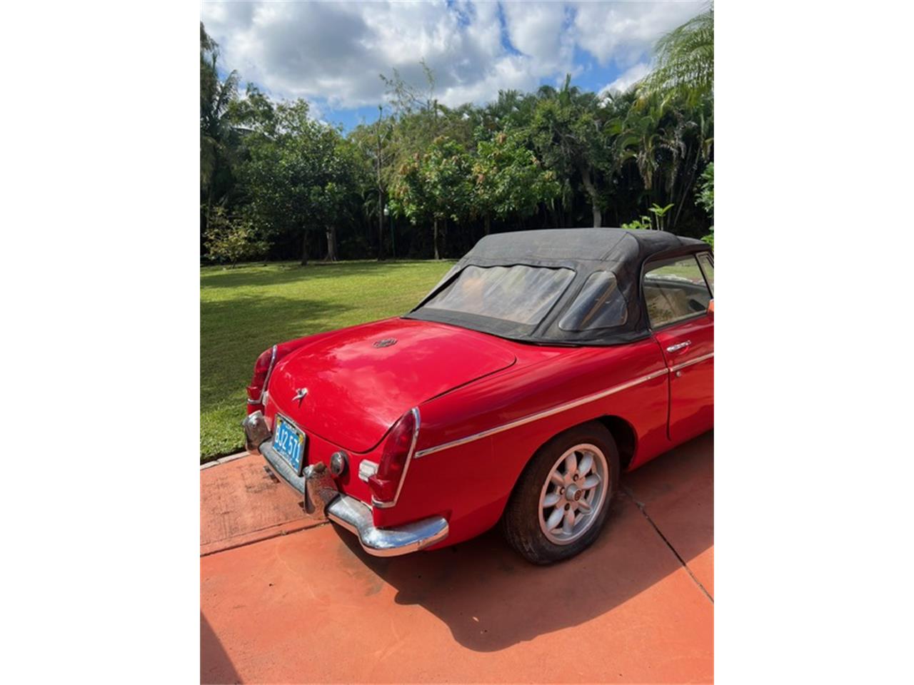 Mg-Mgb-1971-Cherry-Red-Cream-5