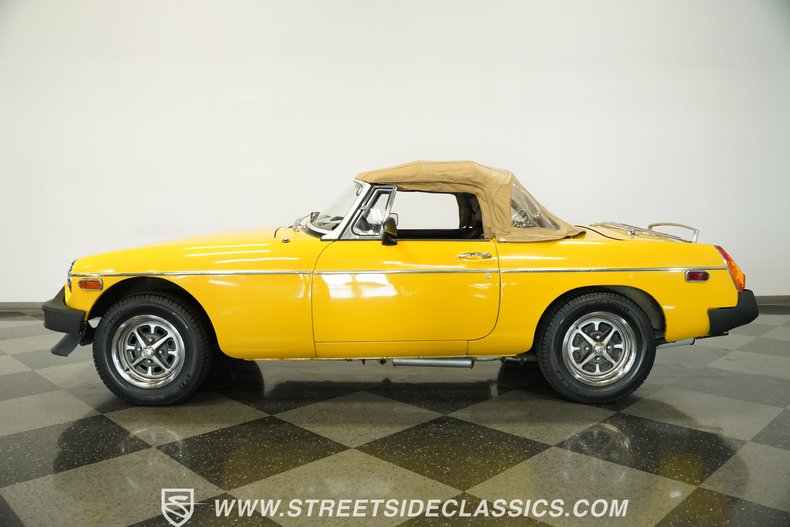 Mg-Mgb-1978-Yellow-Black-15