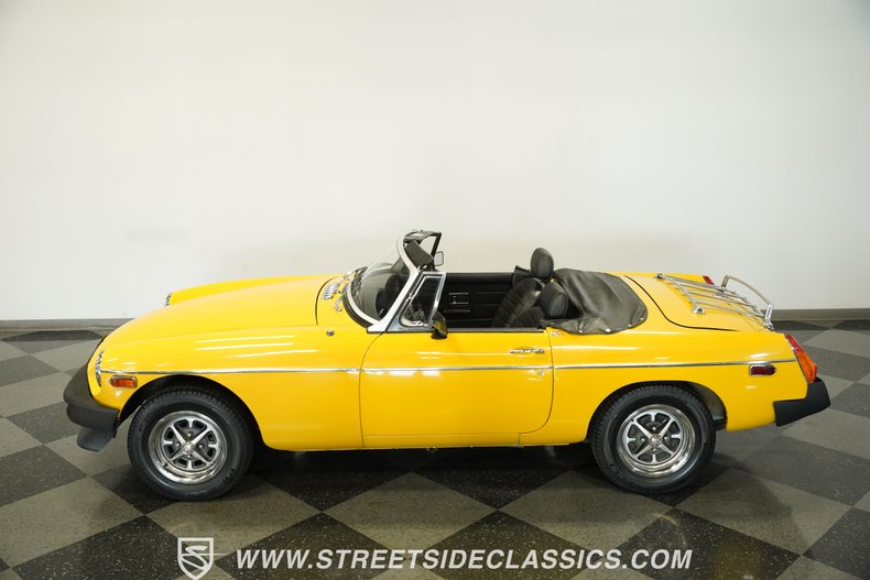 Mg-Mgb-1978-Yellow-Black-16