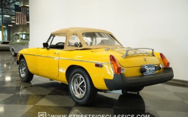 Mg-Mgb-1978-Yellow-Black-19