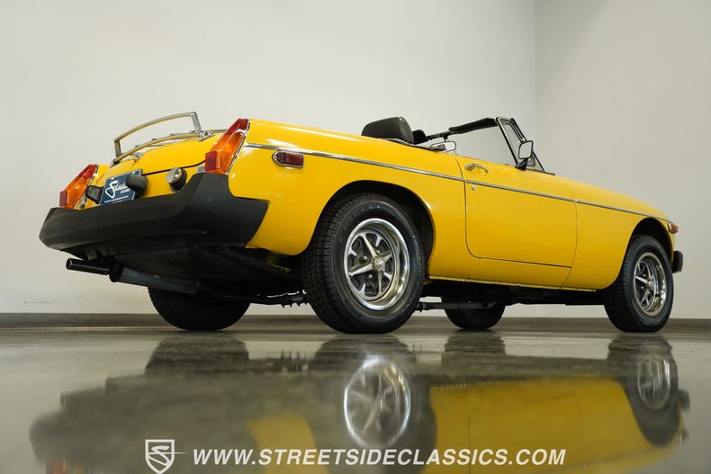 Mg-Mgb-1978-Yellow-Black-21