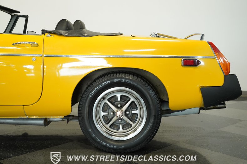 Mg-Mgb-1978-Yellow-Black-29