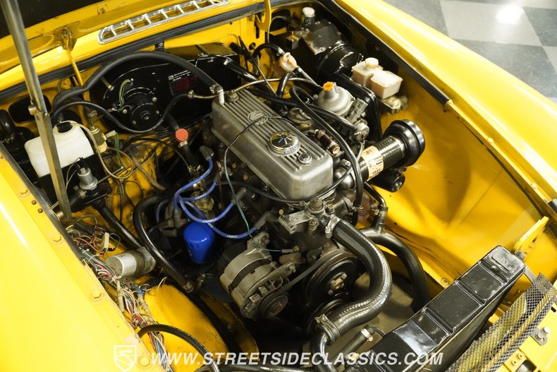 Mg-Mgb-1978-Yellow-Black-49