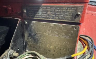 Mg-T-type-1952-Maroon-Black-12