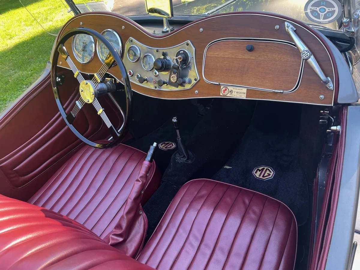 Mg-T-type-1953-Silver-Oxblood-13