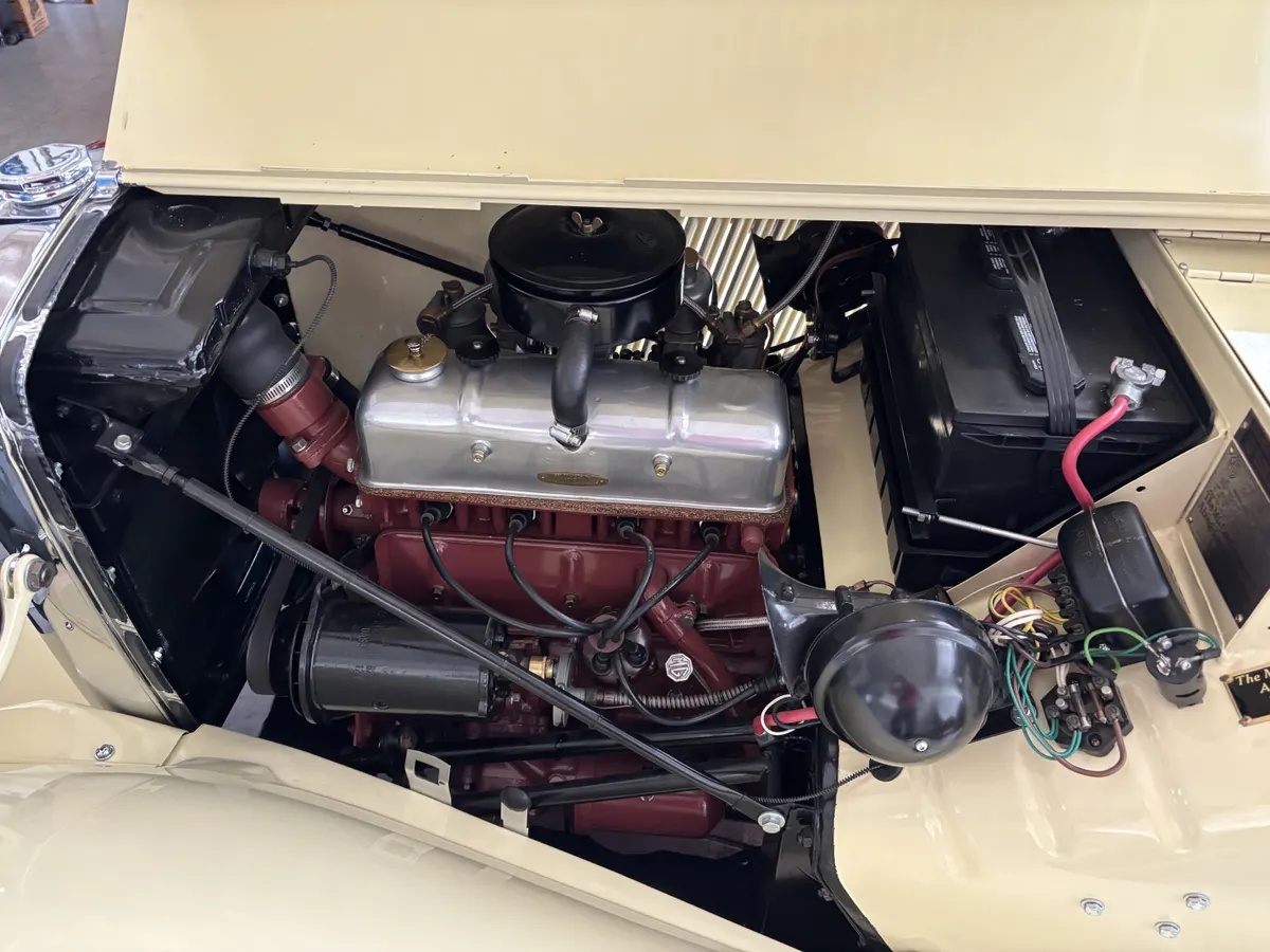 Mg-T-type-1953-Yellow-Green-14