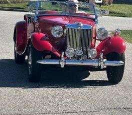 Mg-Td-1951-Red-Black-1