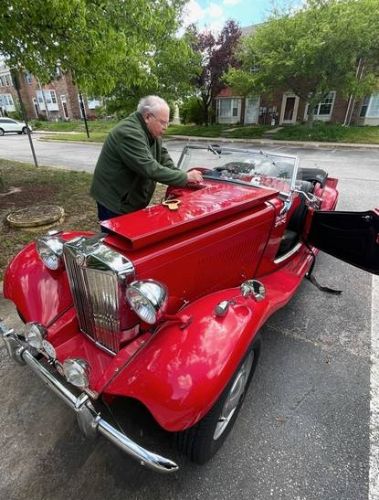 Mg-Td-1951-Red-Black-2
