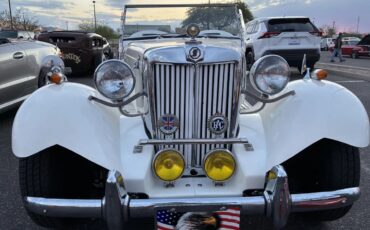Mg-Td-1952-White-Tan-2