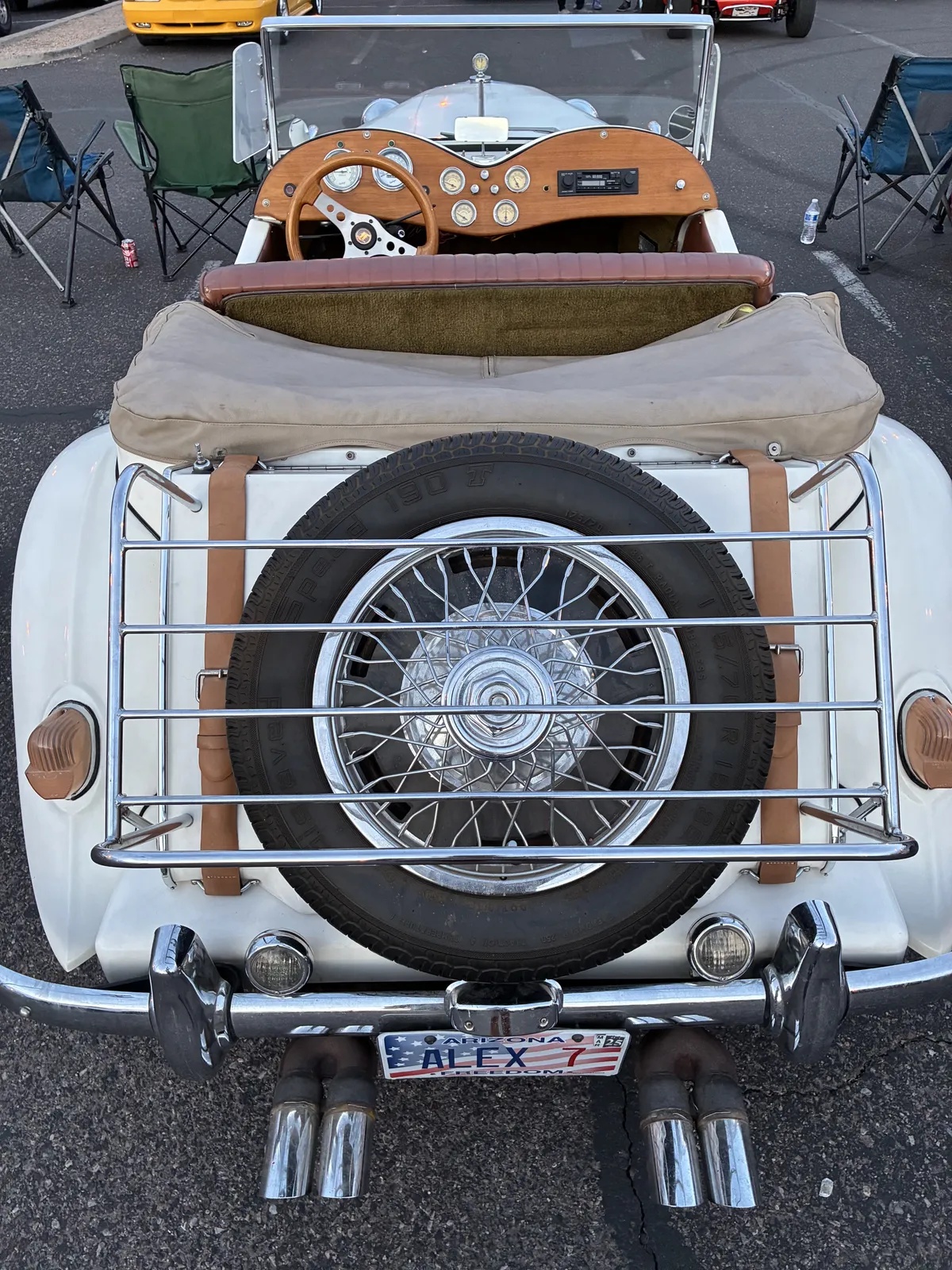 Mg-Td-1952-White-Tan-6