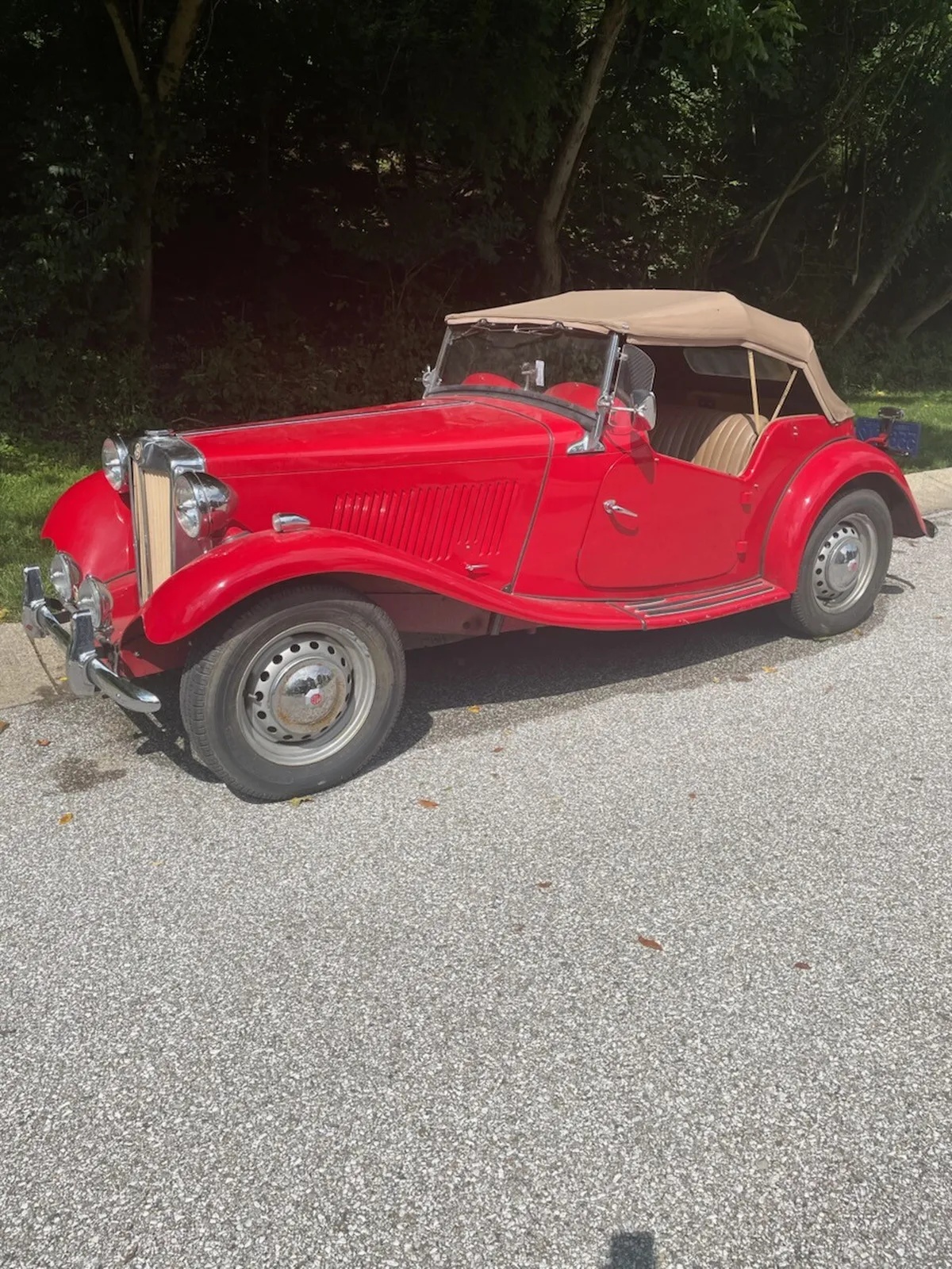 Mg-Td-1953-Red-Tan