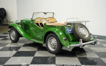Mg-Td-1953-Woodland-Green-Tan-17