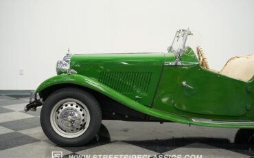 Mg-Td-1953-Woodland-Green-Tan-19