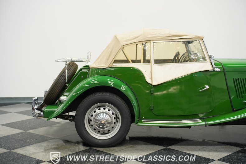 Mg-Td-1953-Woodland-Green-Tan-25