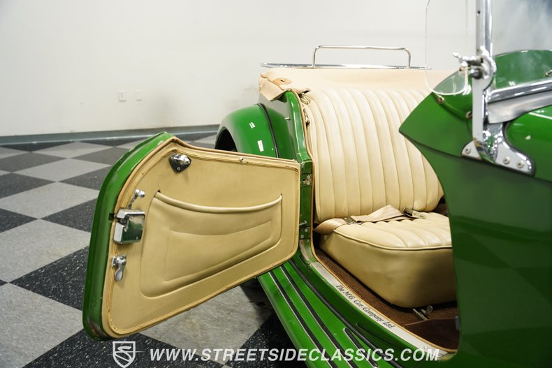 Mg-Td-1953-Woodland-Green-Tan-30