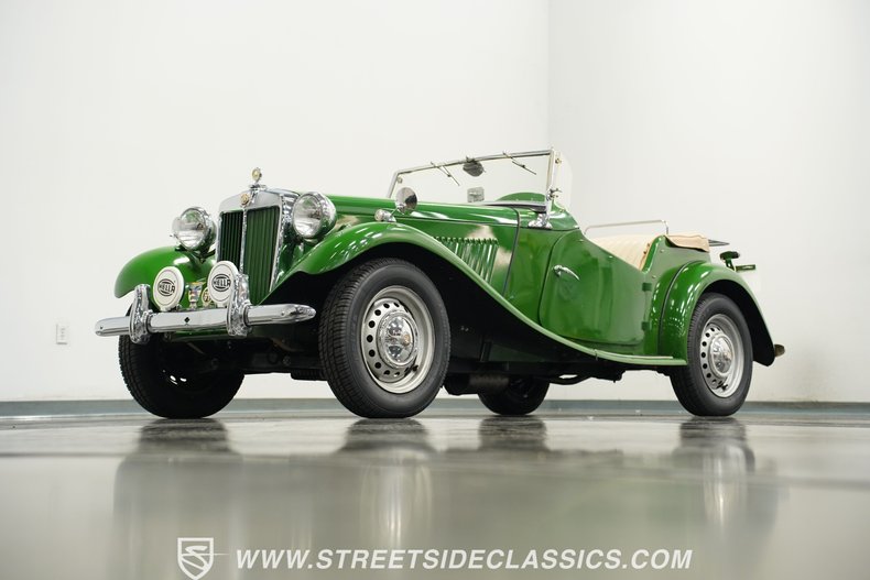 Mg-Td-1953-Woodland-Green-Tan-8