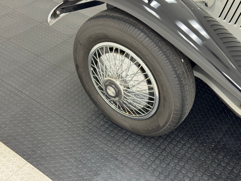 Mg-Td-1981-Gray-Oxblood-16