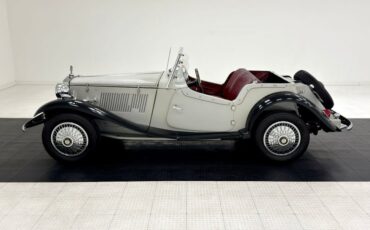 Mg-Td-1981-Gray-Oxblood