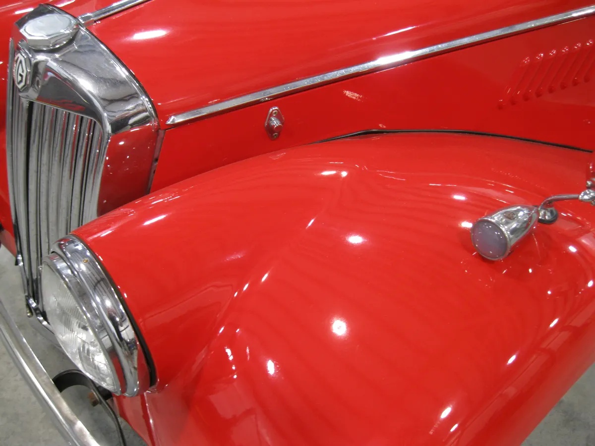 Mg-Tf-1954-Red-Black-16