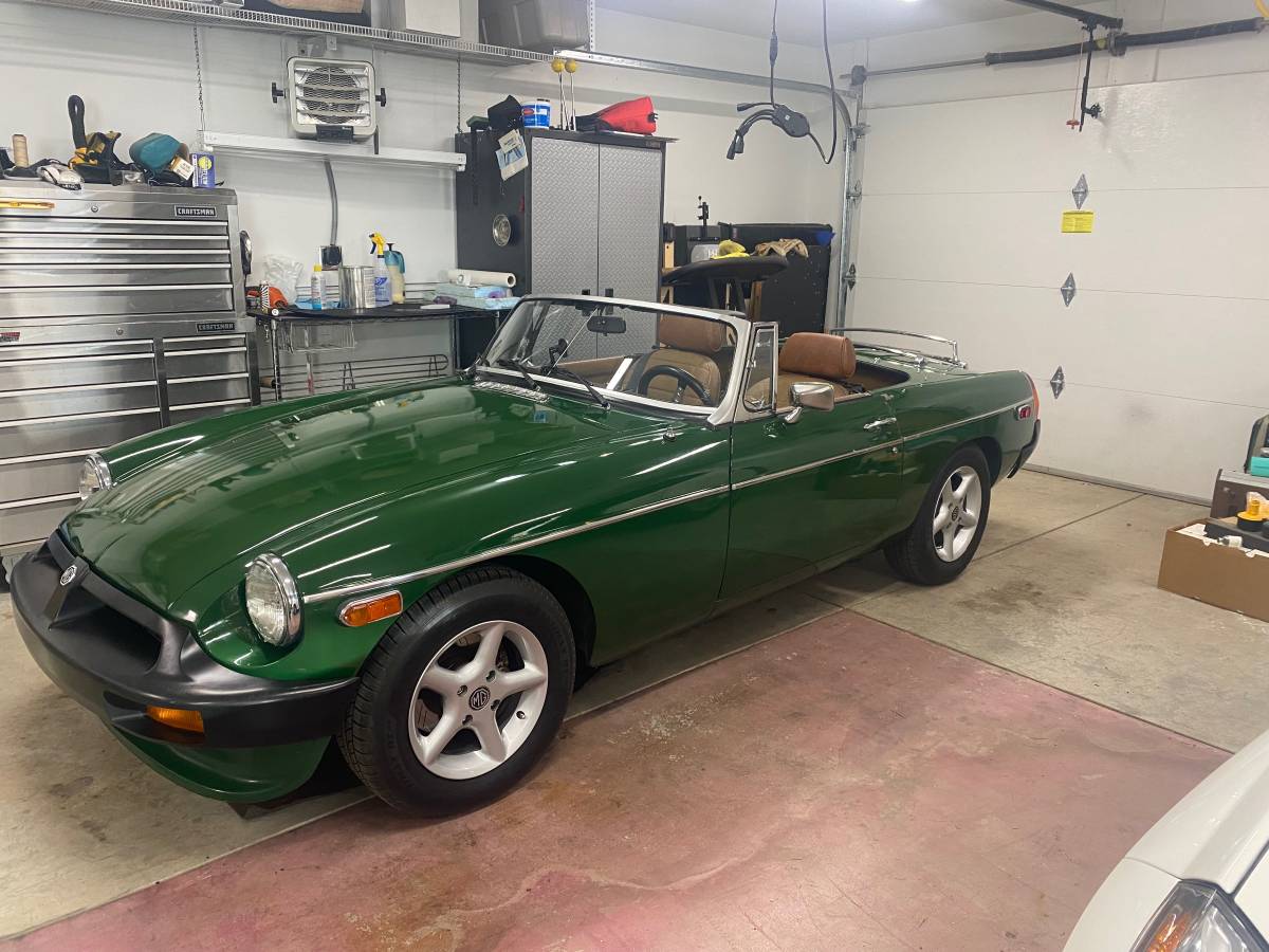 Mg-b-1979-green-12